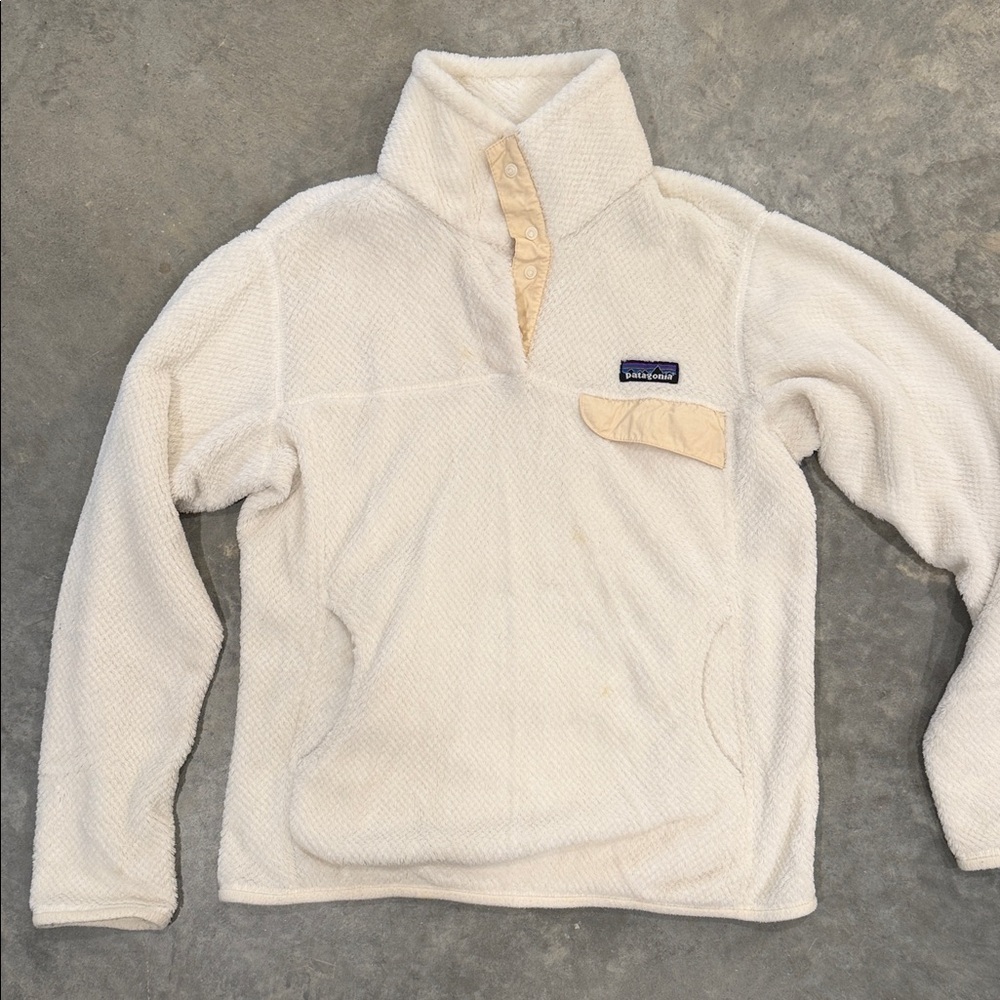 Patagonia - Women's Cream Fleece Sweater - medium